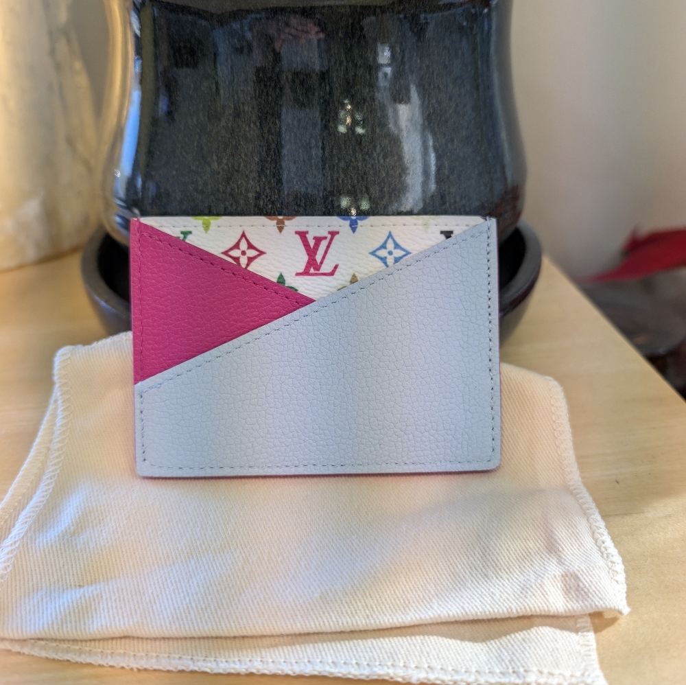 Brand new Louis Vuitton murakami criss cross card holder